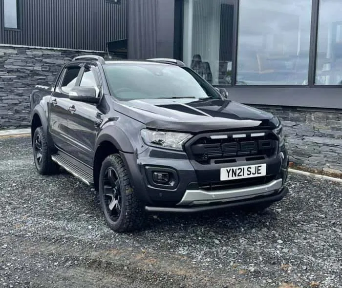 Business contract hire Ford pick up truck